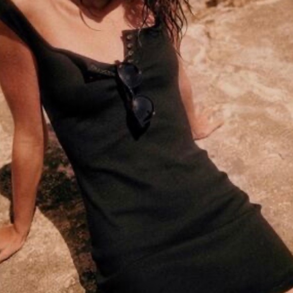 Sezane Dresses & Skirts - Sezane Henley Tank Mini Dress Black